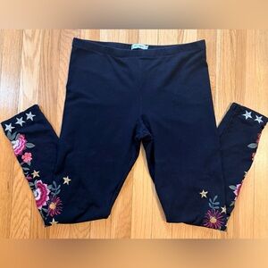 Johnny Was Black Leggings with Flowers & Star Embroidery